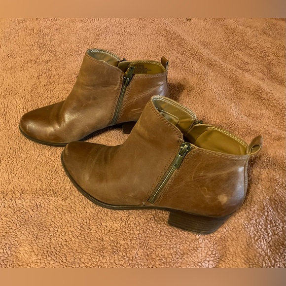 •• SOLD •• - Picture 2 of 6